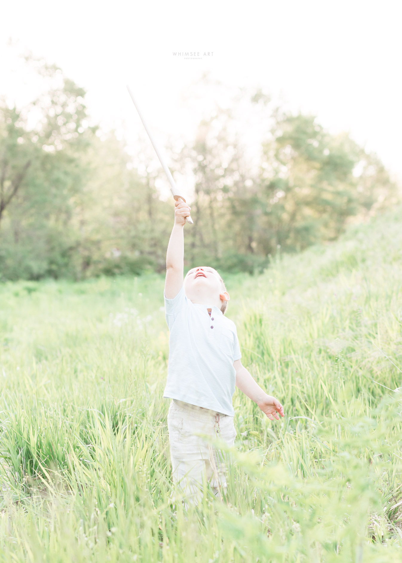 Light and Airy Spring Family Session | Roanoke Family Photographer | Whimsee Art Photography