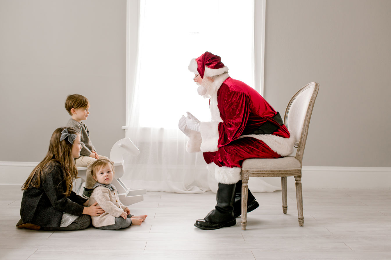 Simply Santa Sessions | Santa Photo session | Whimsee Art Photography